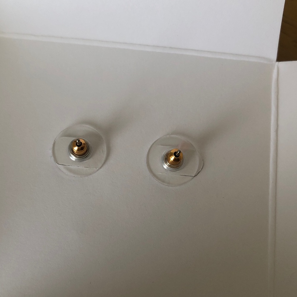 Kate Spade Gold Tone Always Sparkle Cubic Zirconia Halo Heart Stud Earrings NIB - Picture 10 of 14
